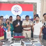 एसएसपी ने लौटाई लोगों के चेहरे पर मुस्कान,,, 37.48 लाख के 200 मोबाइल किए बरामद,,,।