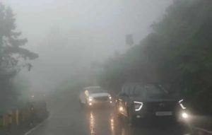 उत्तराखंड मौसम :- कई जिलों में भारी बारिश के आसार…यहां हुई स्कूलों की छुट्टी
